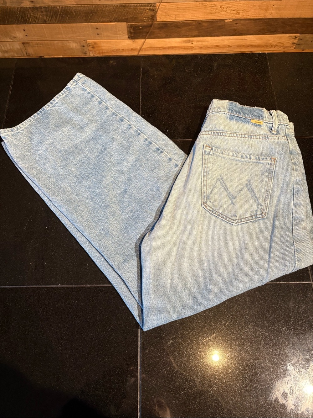 MOTHER Superior Light Wash Wide Leg Jeans Size 29